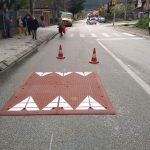 Поставени нови средства за смирување на сообраќајот на улицата „Партизанска“ и вертикална сигнализација на улица „Даме Груев“