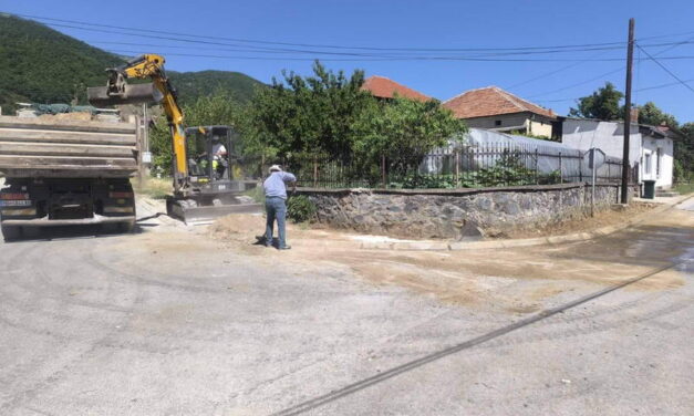 Модернизација на тротоарот на улица „Илија Игески Цветан“ во Македонски Брод