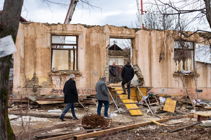 Увид во градежни активности на Центар за дневен престој на деца со пречки во развој