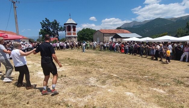 Манифестација „Поречки културни средби“